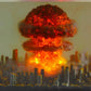 Lampa s hřibovitým oblakem po výbuchu atomové bomby