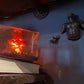 Lampa s hřibovitým oblakem po výbuchu atomové bomby